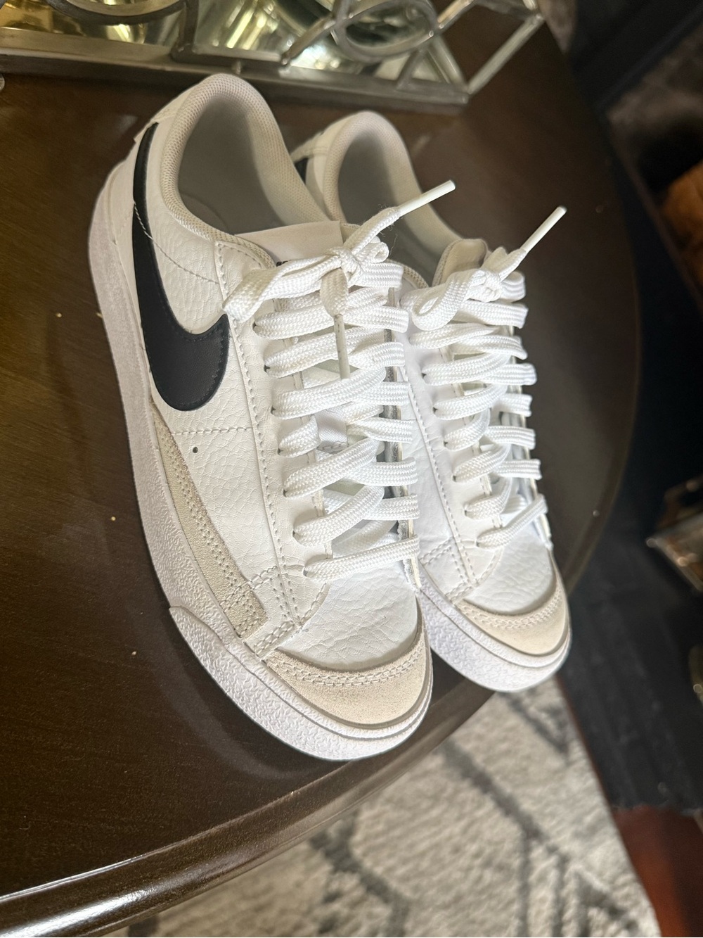 Nike blazers low
